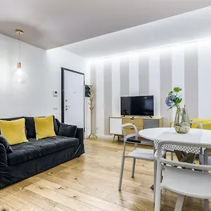 Beplace In Porta Venezia Apartment Milan